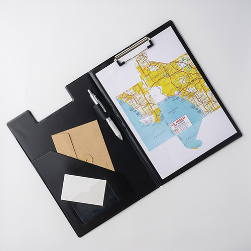 A4バインダー(2ツ折)(黒)