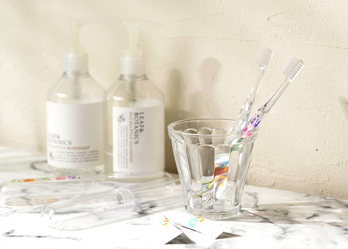 使い捨てないノベルティへ。プラスチック資源循環促進法で変わるアメニティグッズ