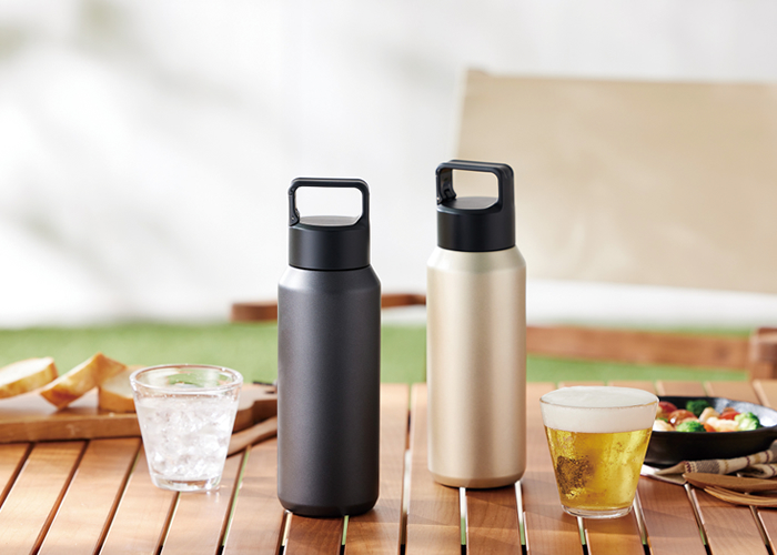 アルコールまで対応できる真空ステンレス炭酸ボトル。飲料メーカーのノベルティ・記念品にも！